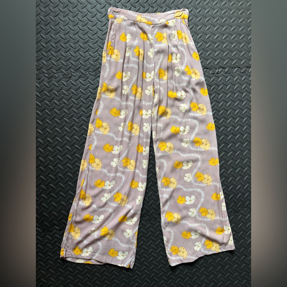 Ava Sky Fighting Eel Lilac Puakenikeni Wide-Leg Pant Perfect Small - Picture 8 of 8